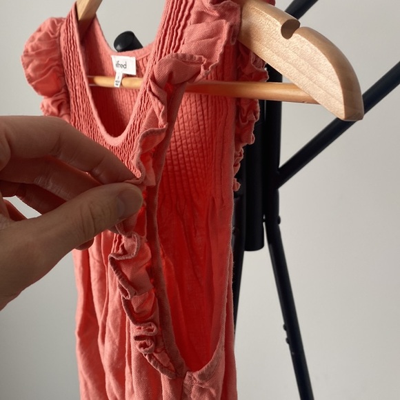WILFRED ARITZIA Coral Sleeveless Top | Ruffles | Side Slit | Small - Picture 5 of 8